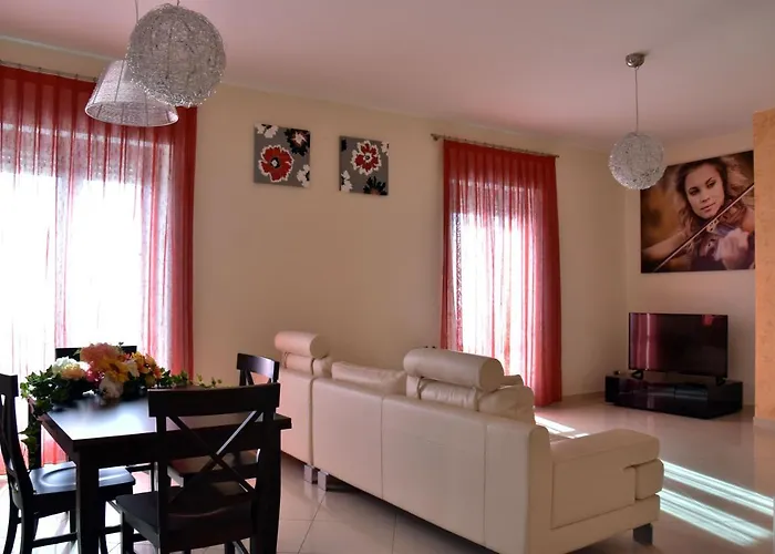 Dimora Di Chiara Apartment